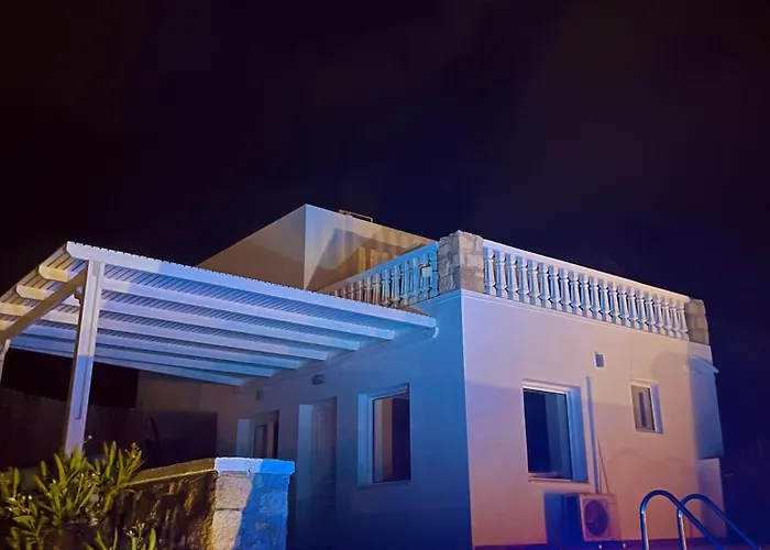 Eleon Luxury Villa