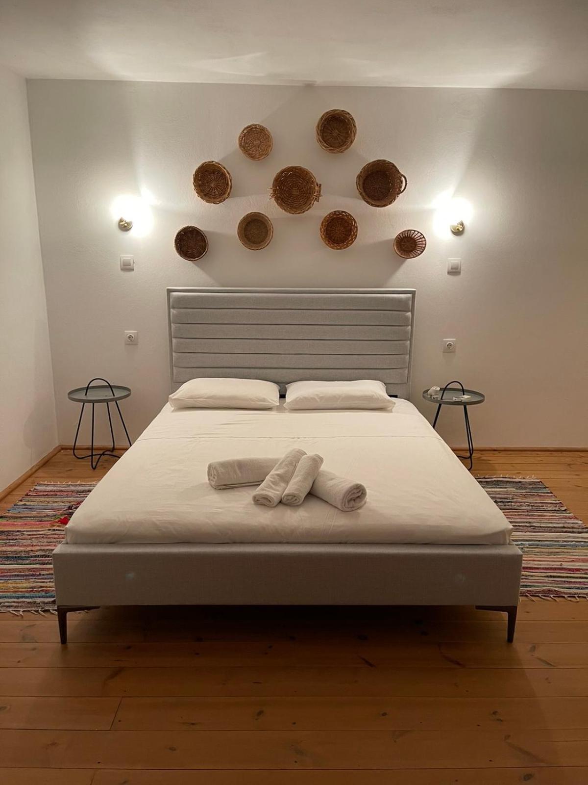 Eleon Luxury *
