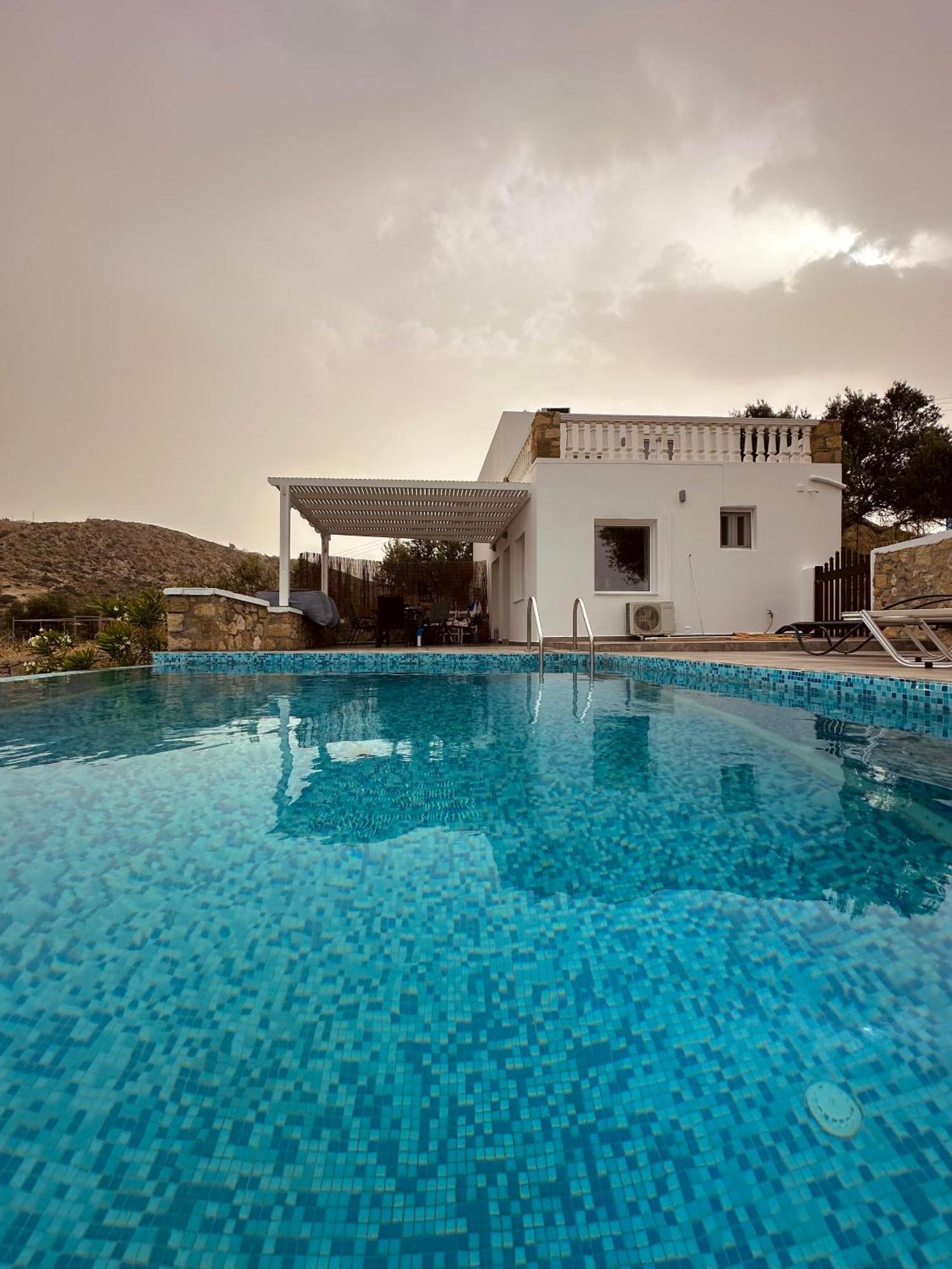 Villa Eleon Luxury